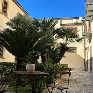 Corte Dei Re Di Appartamento Palermo